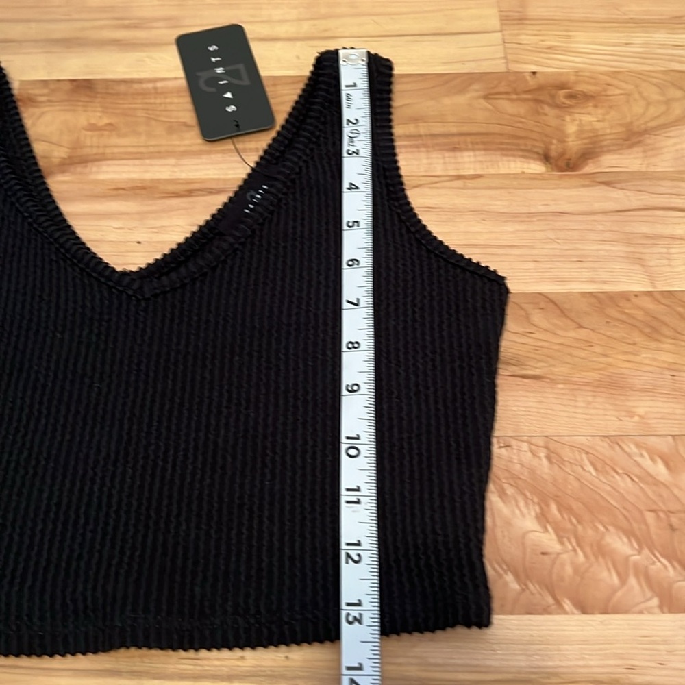 21 Saints Ladies Black V-Neck Ribbed Crop Tank Top -NWT - Picture 7 of 10